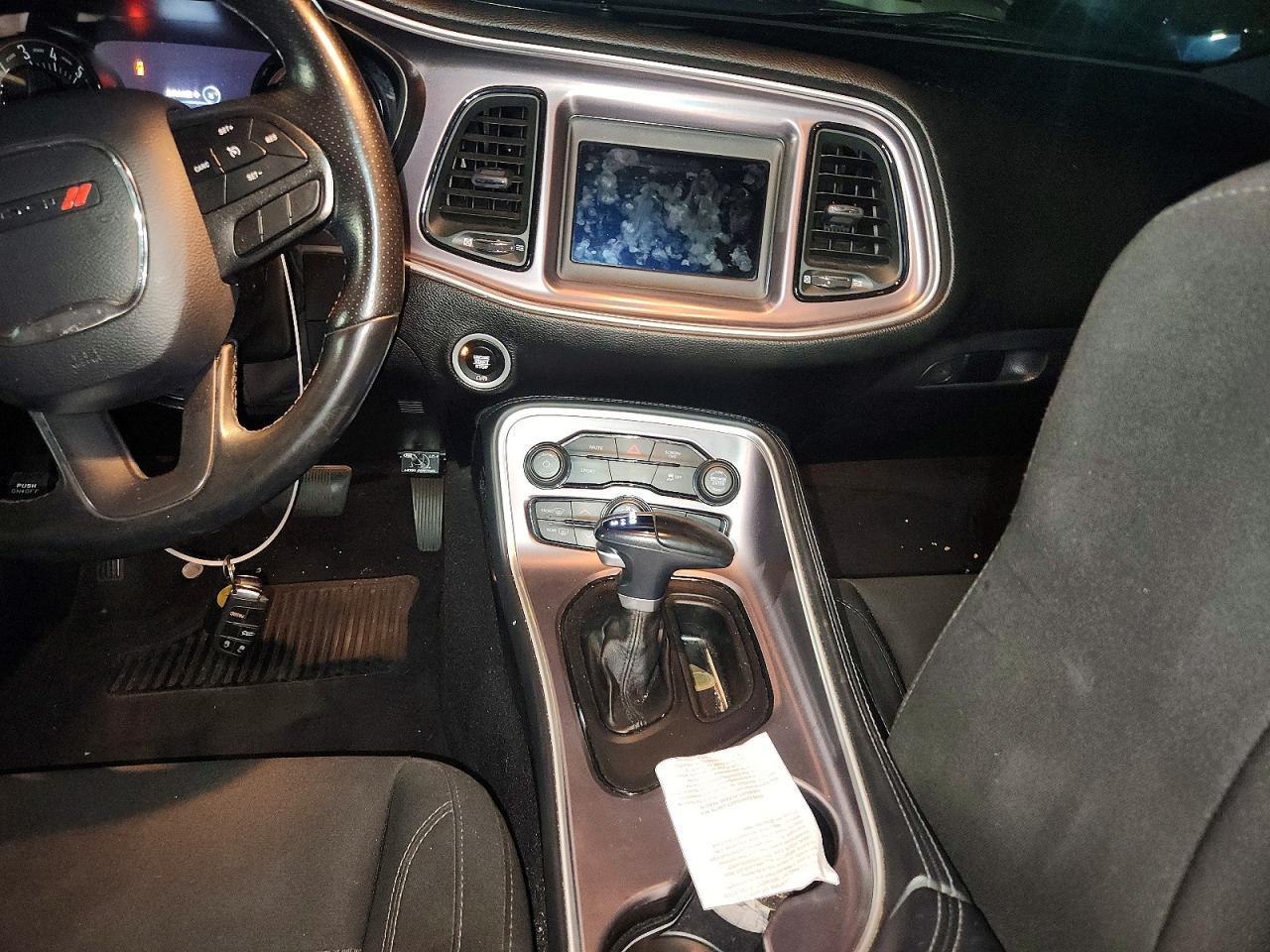 2020 Dodge Challenger Sxt - zdjęcie 8