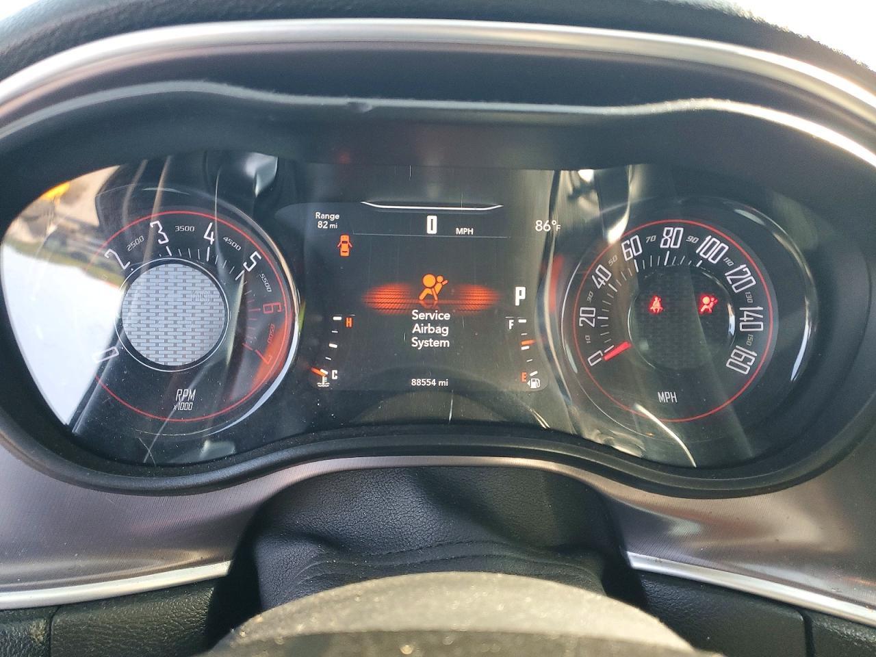 2019 Dodge Challenger R/T - zdjęcie 9