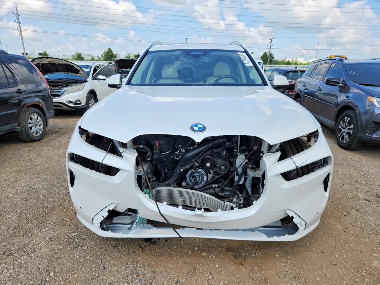 2023 BMW X7 xDrive40I - zdjęcie 5