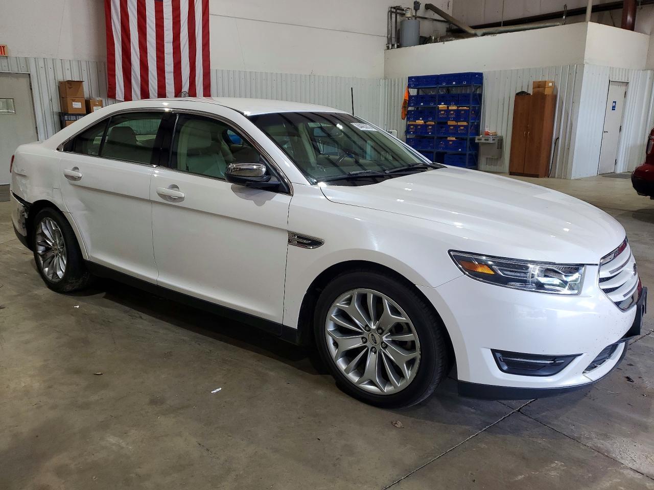 2016 Ford Taurus Limited - zdjęcie 4