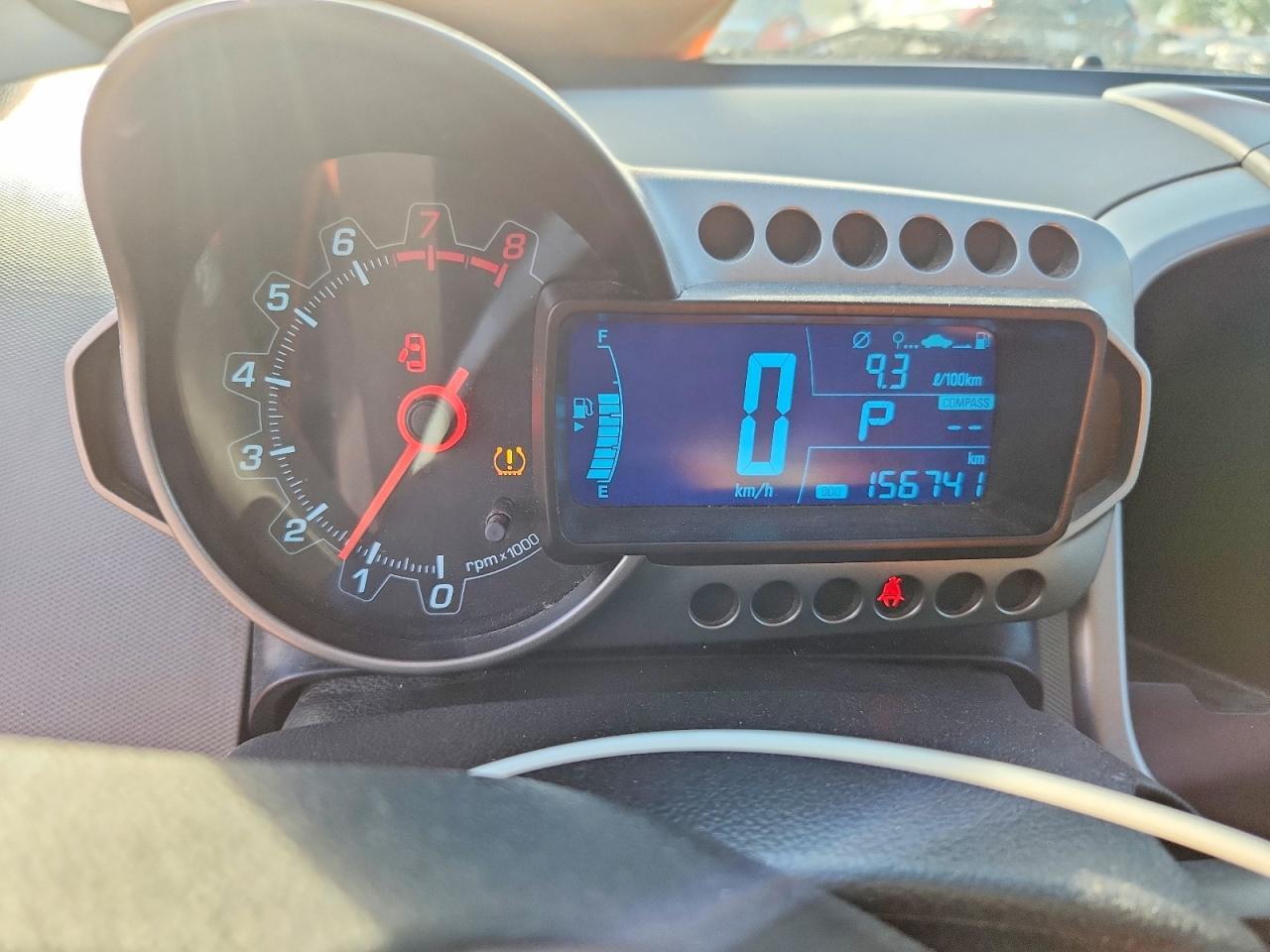 2016 Chevrolet Sonic Lt - zdjęcie 9