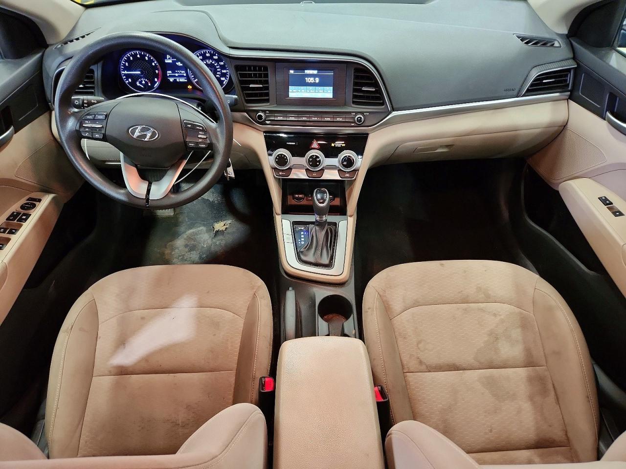 2019 Hyundai Elantra Se - zdjęcie 8