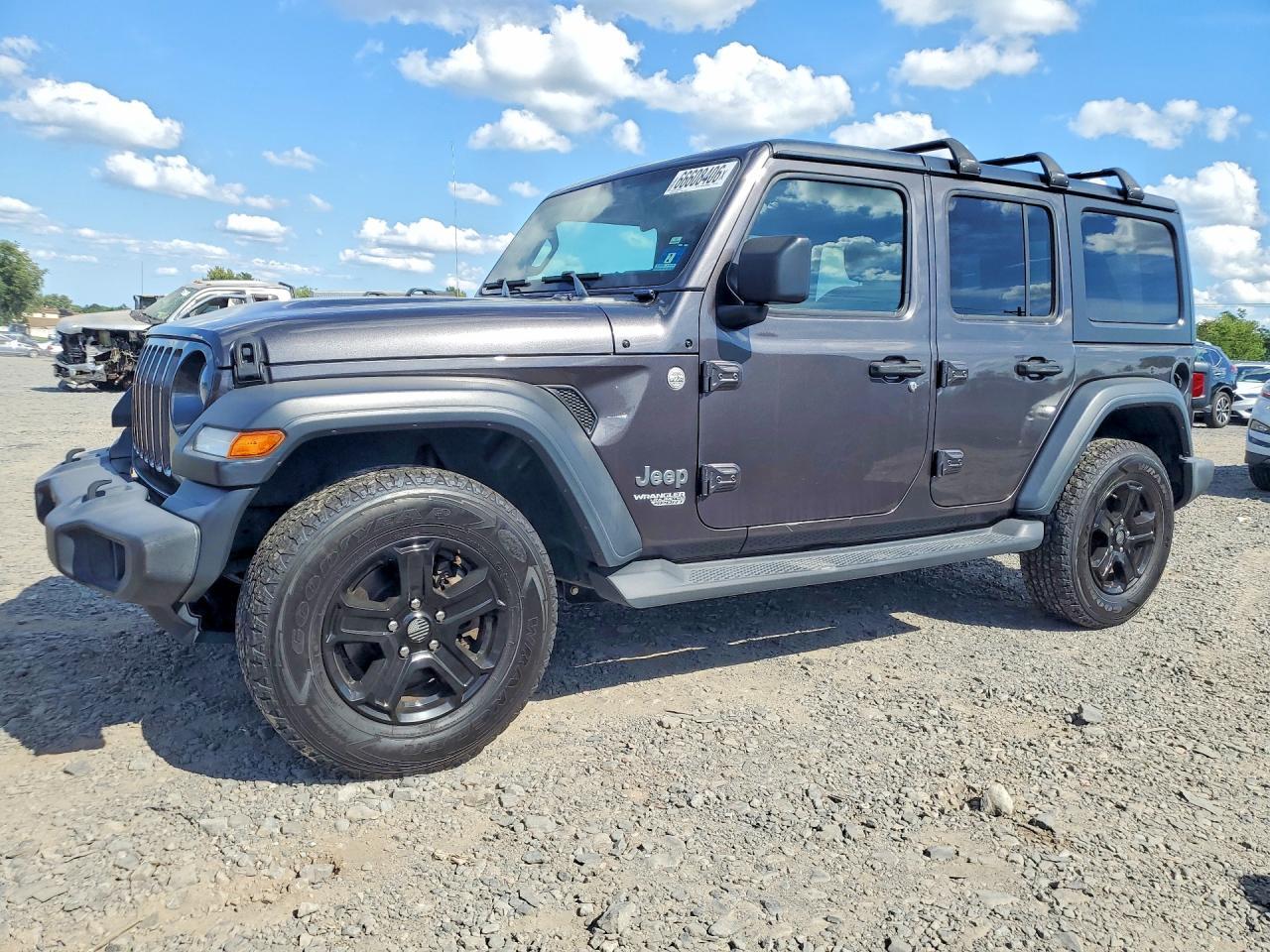 2018 Jeep Wrangler Unlimited Sport - zdjęcie główne