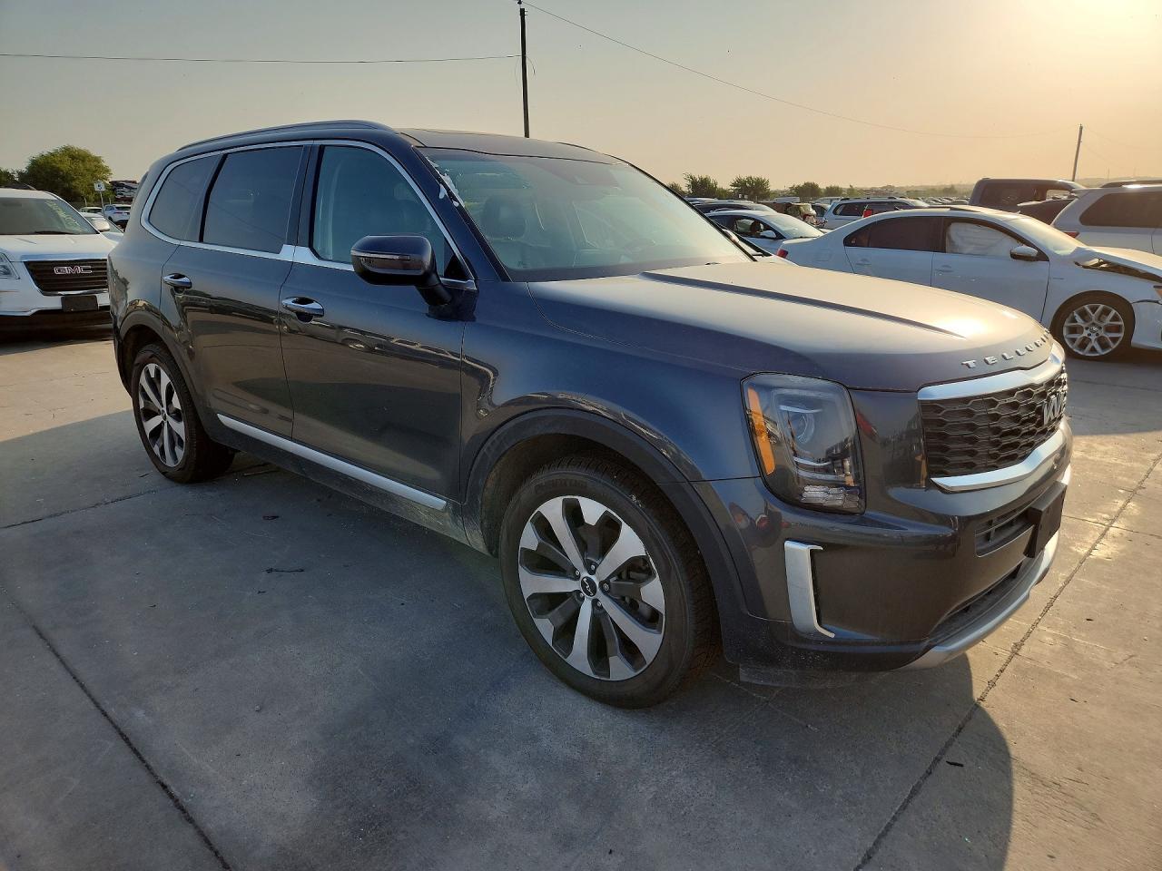 2022 Kia Telluride S - zdjęcie 4