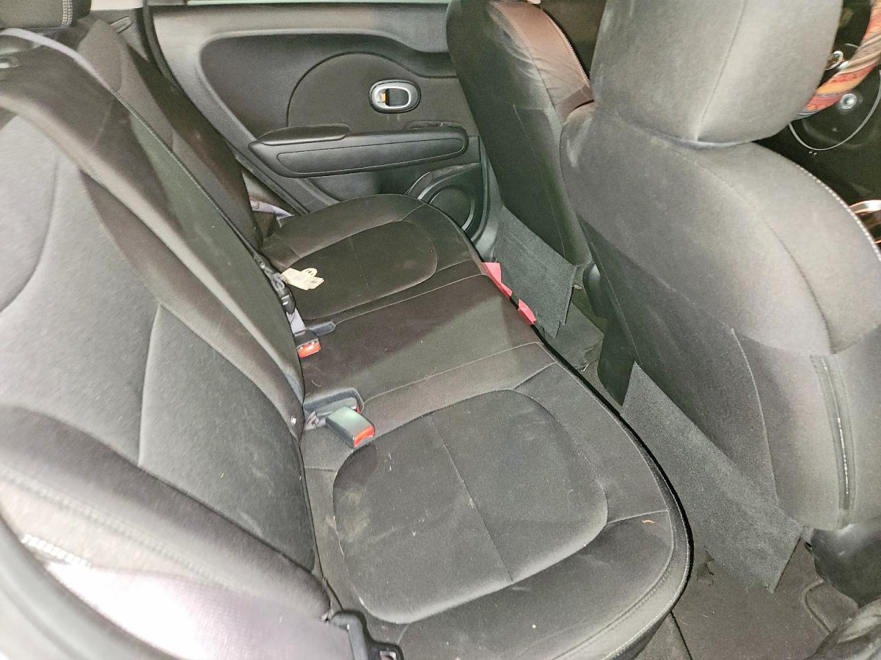 2016 Kia Soul Base - zdjęcie 11
