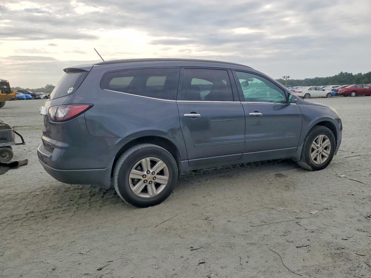 2013 Chevrolet Traverse Lt - zdjęcie 3