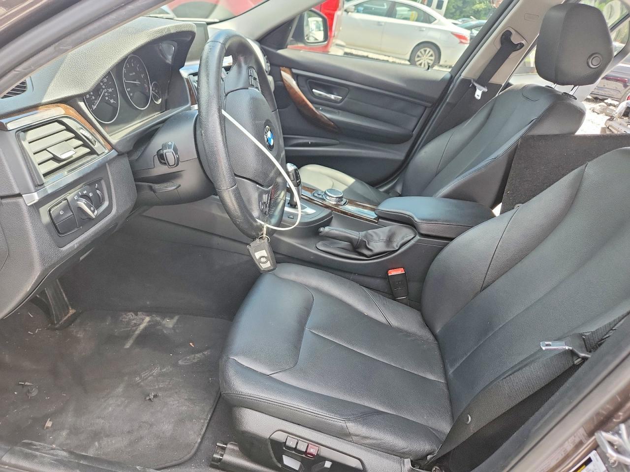 2015 BMW 328 I - zdjęcie 7