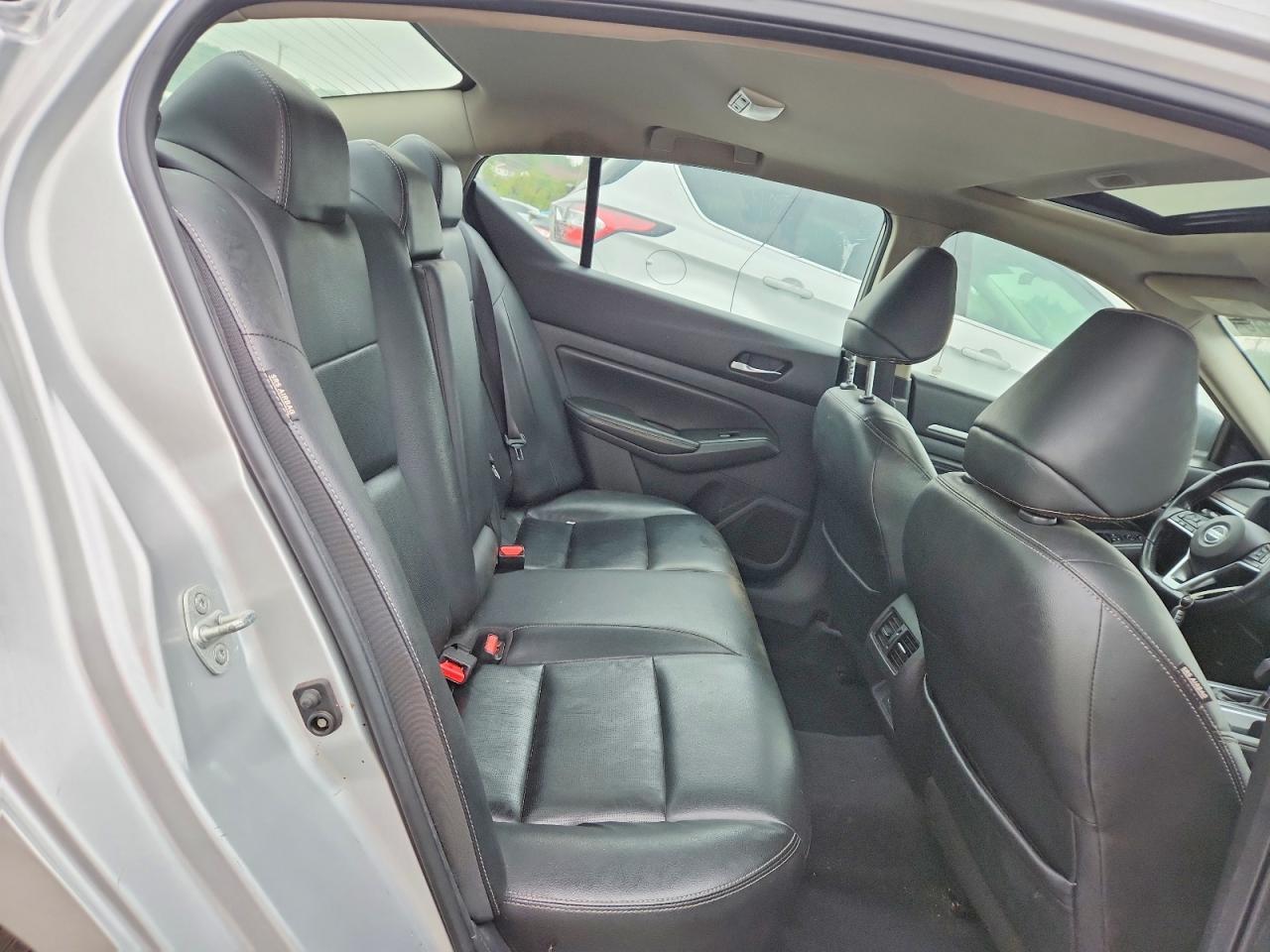 2019 Nissan Altima Sl - zdjęcie 10