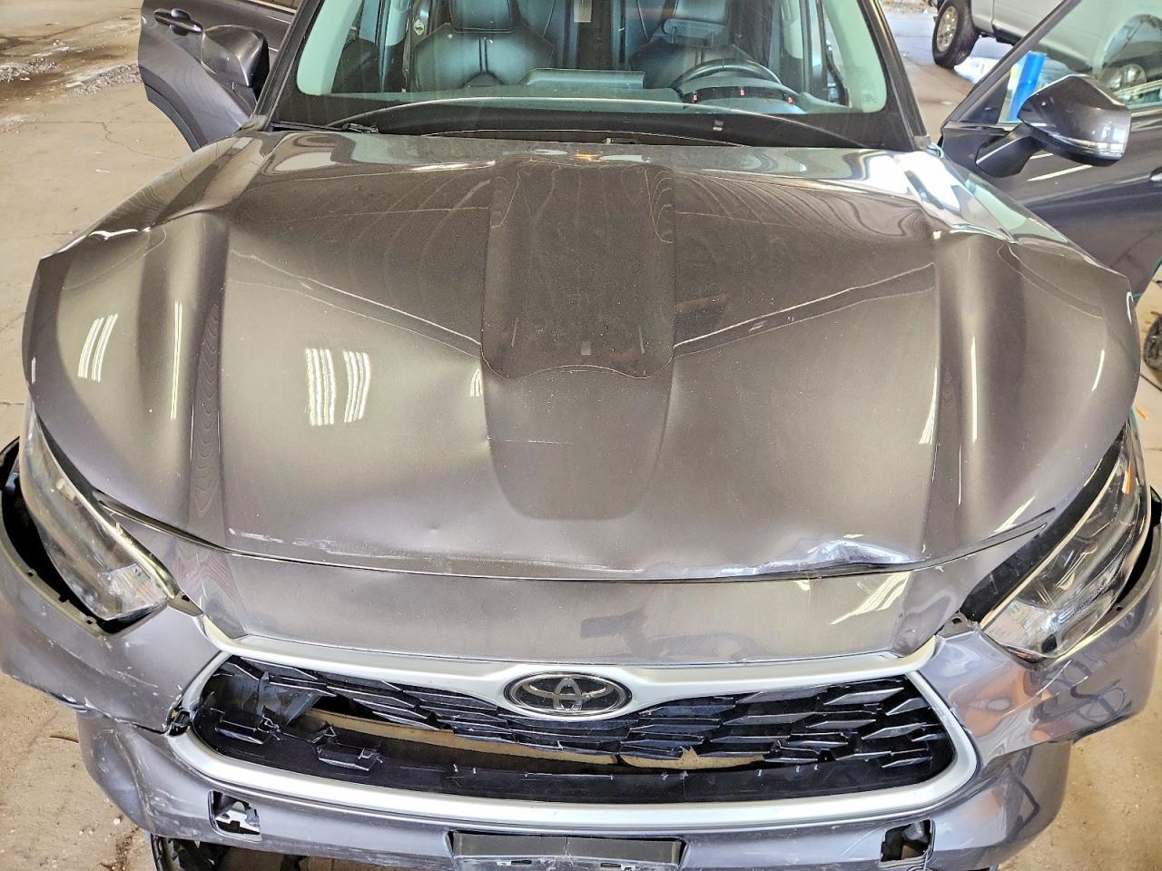 2023 Toyota Highlander Xle - zdjęcie 12
