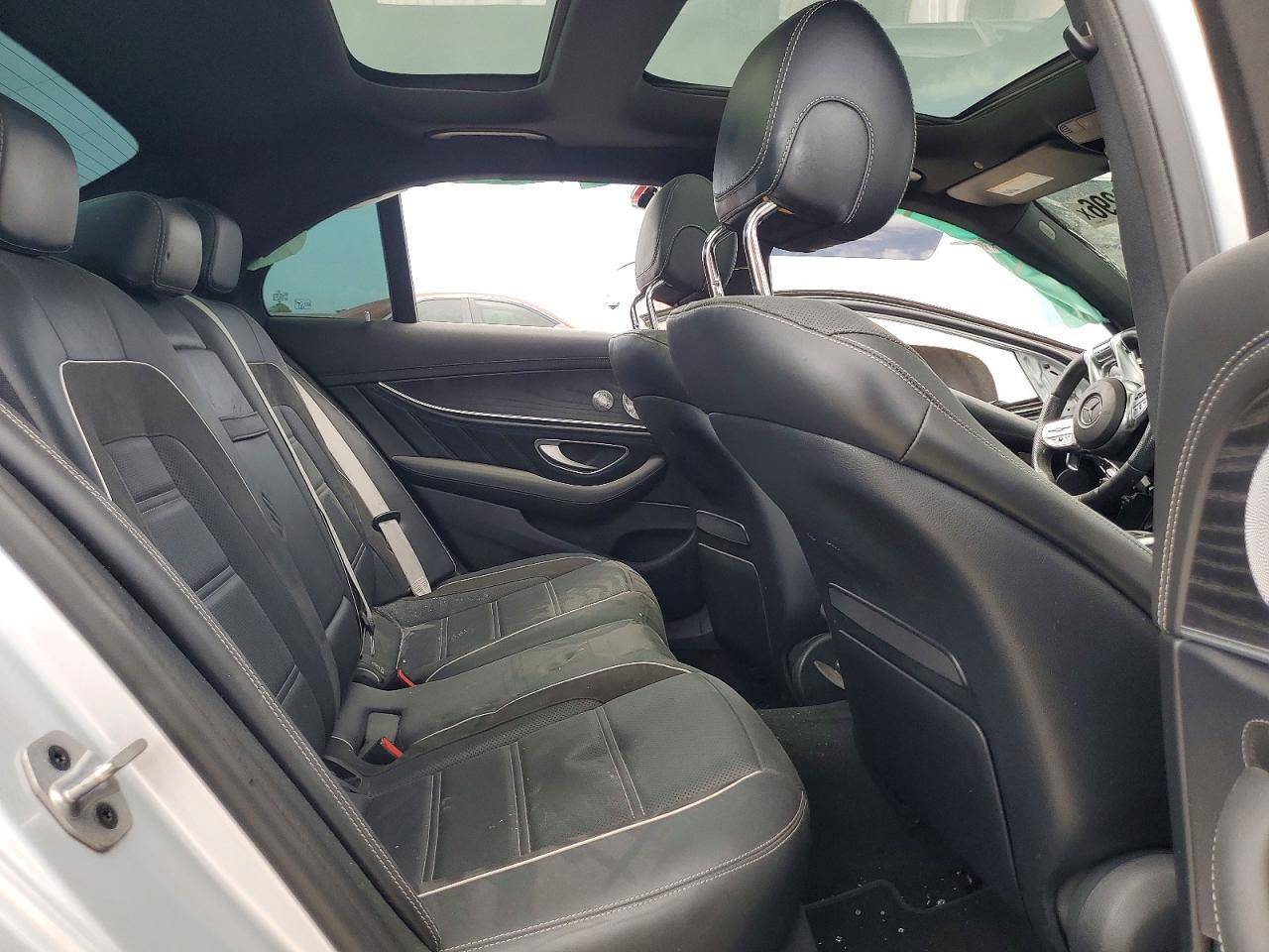 2019 Mercedes-Benz E 63 Amg-S 4Matic - zdjęcie 10