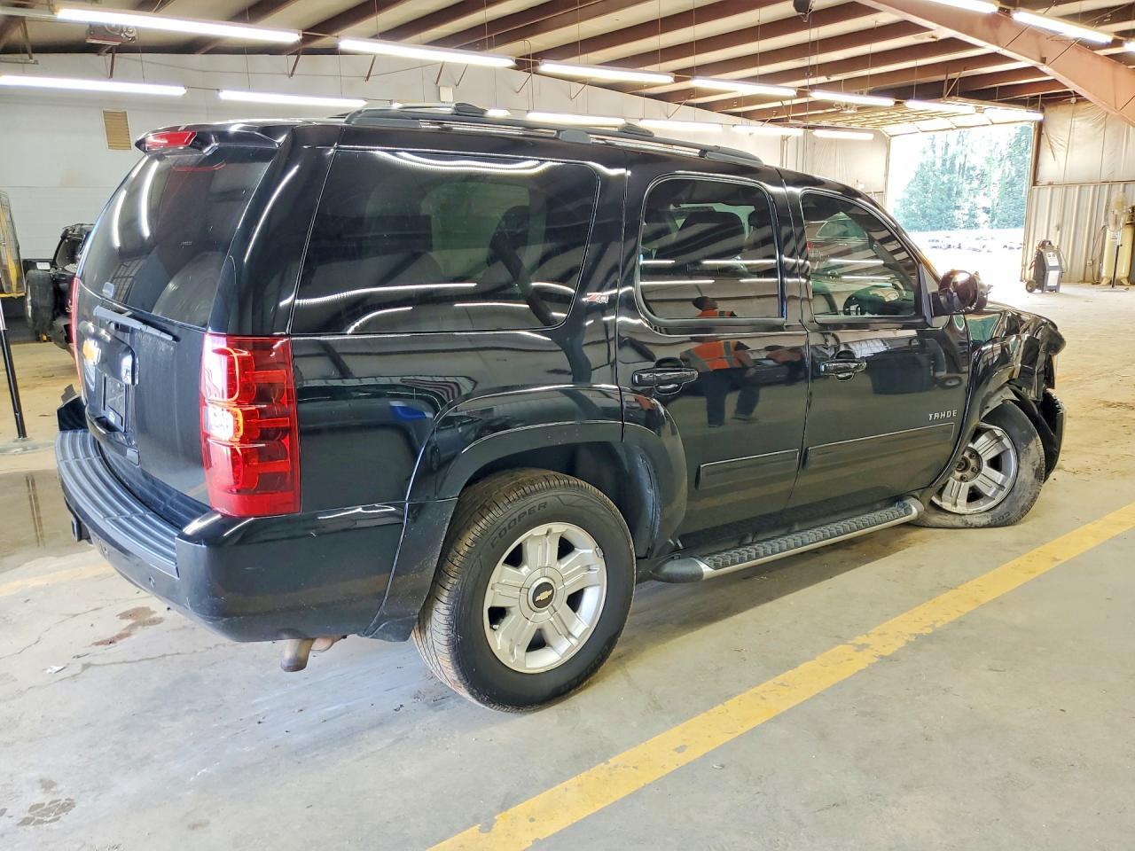 2014 Chevrolet Tahoe K1500 Lt - zdjęcie 3