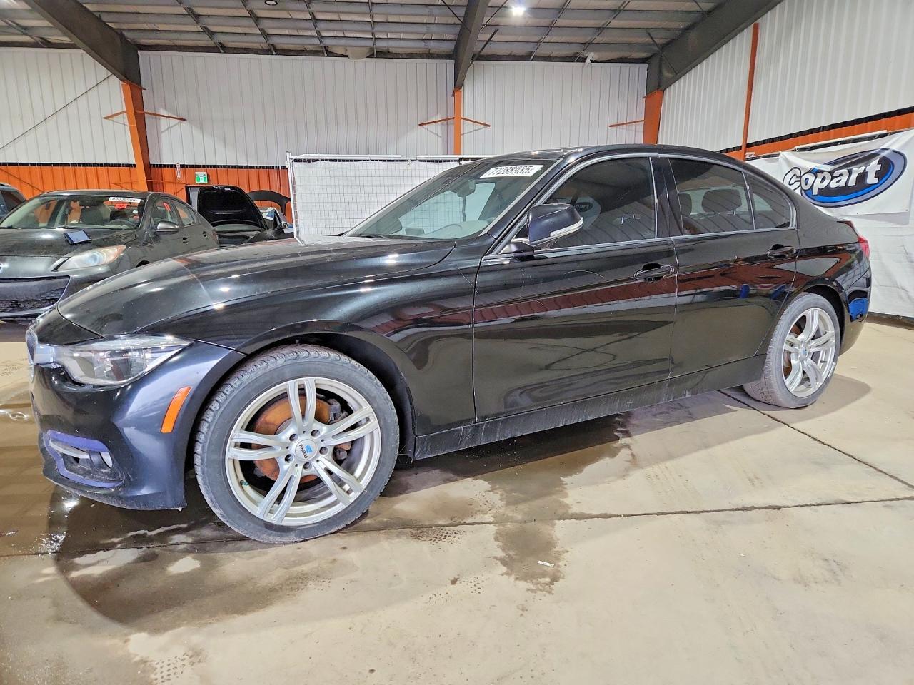 2018 BMW 330 Xi - zdjęcie główne