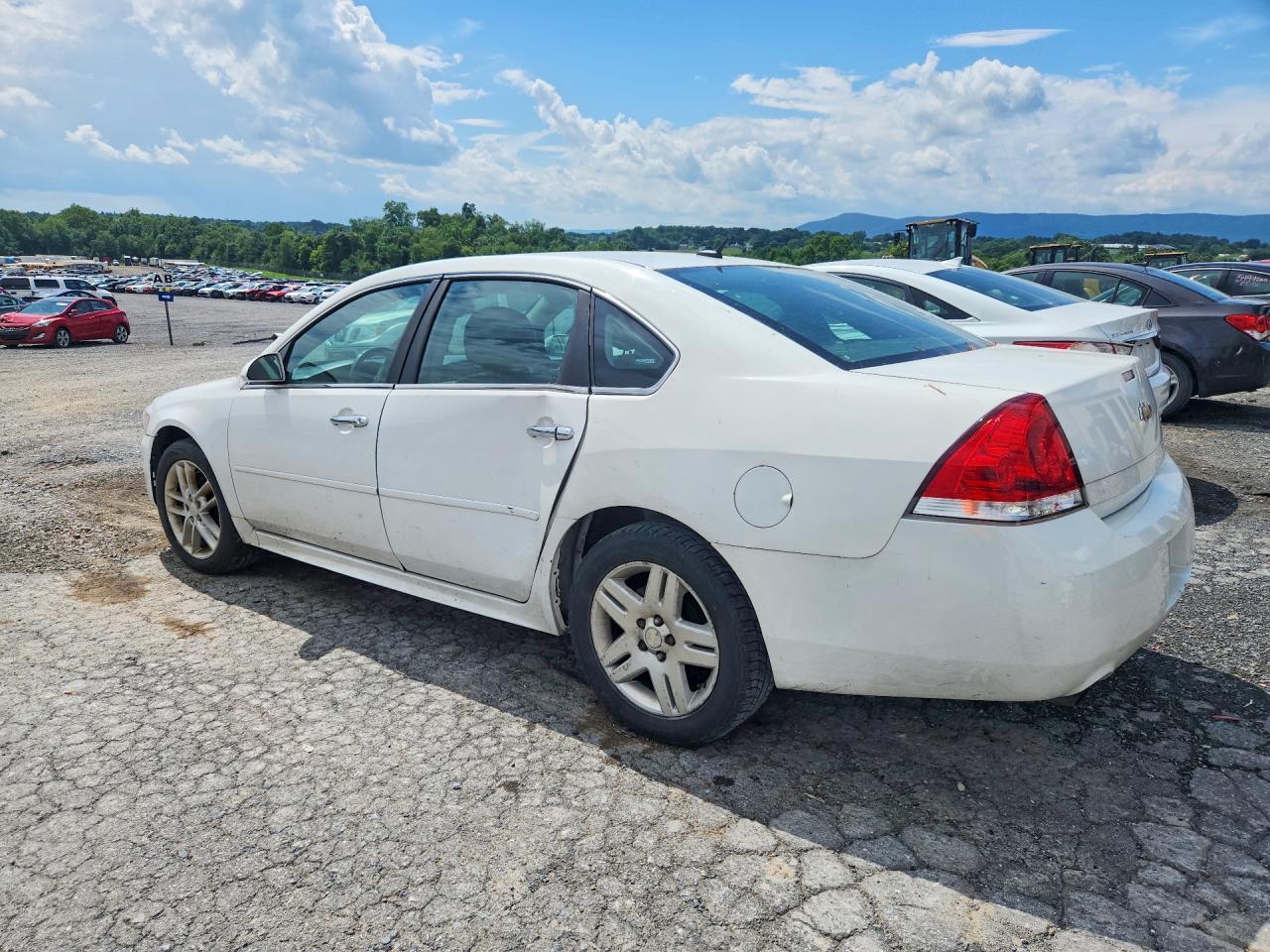 2013 Chevrolet Impala Ltz - zdjęcie 2
