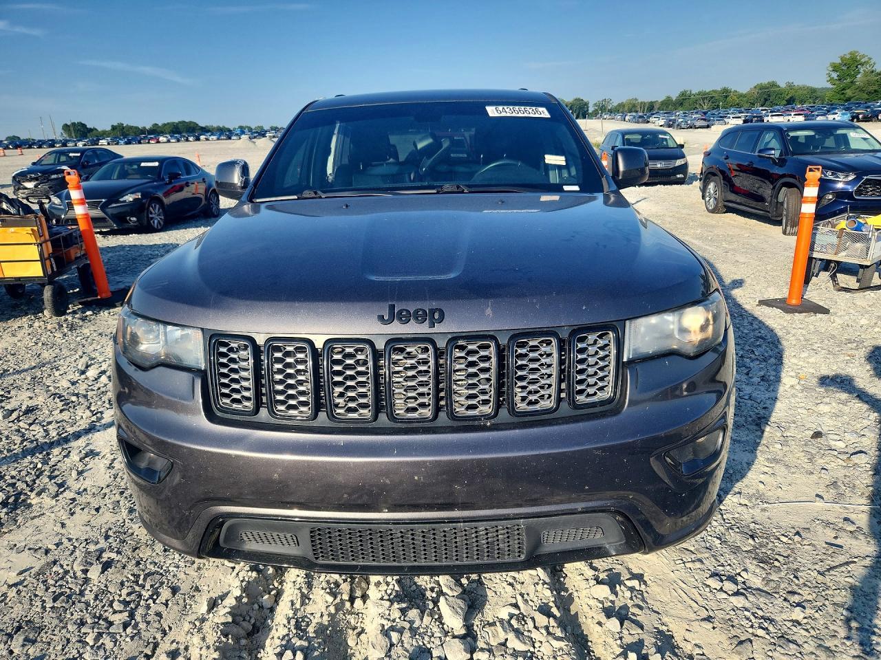 2019 Jeep Grand Cherokee Laredo - zdjęcie 5