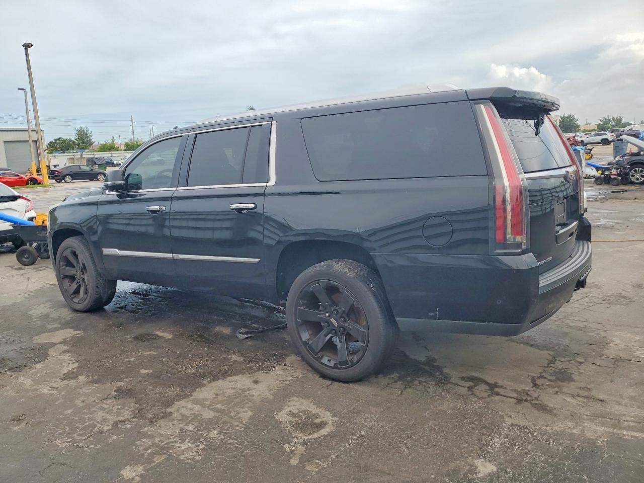 2018 Cadillac Escalade Esv Premium Luxury - zdjęcie 2
