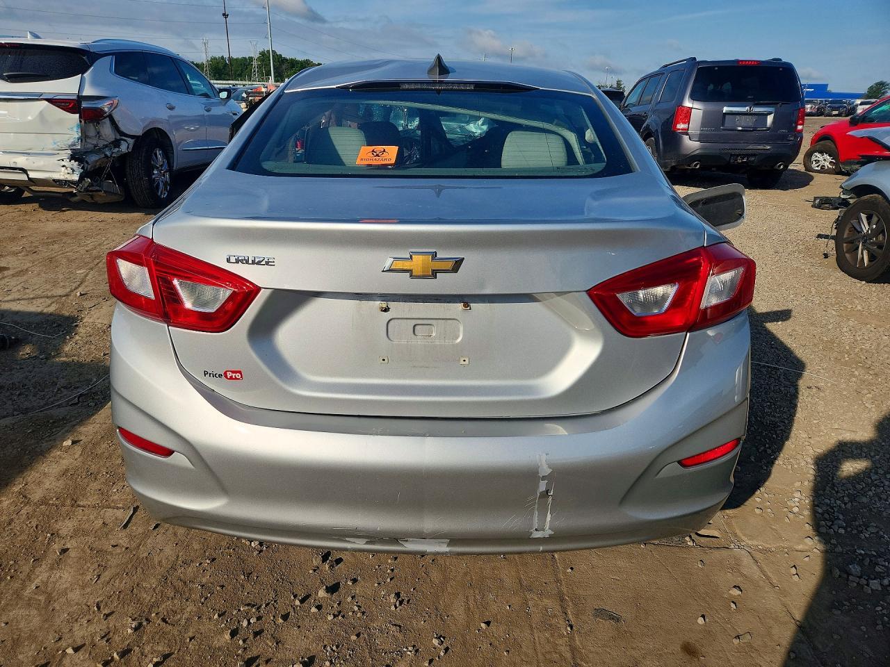 2017 Chevrolet Cruze Ls - zdjęcie 6