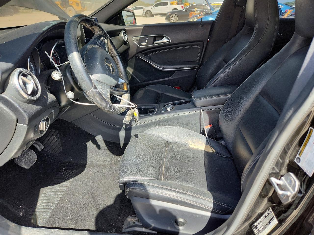 2019 Mercedes-Benz Cla 250 - zdjęcie 7