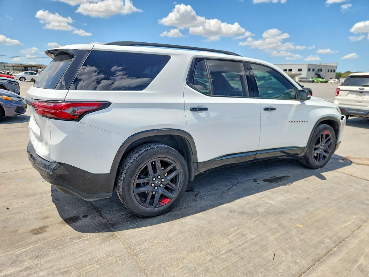 2022 Chevrolet Traverse Premier - zdjęcie 3