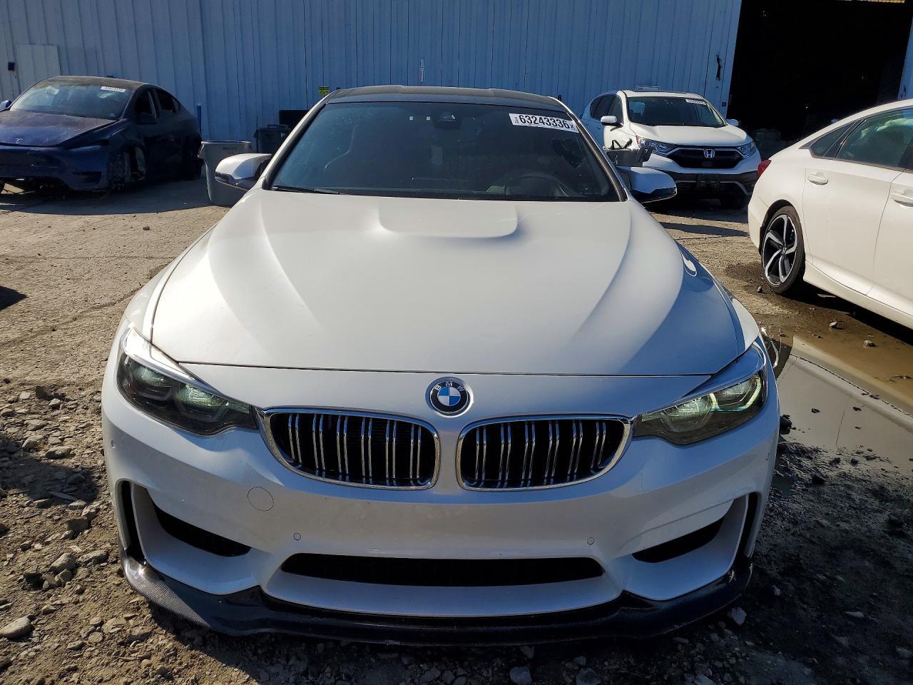 2018 BMW M4 - zdjęcie 5