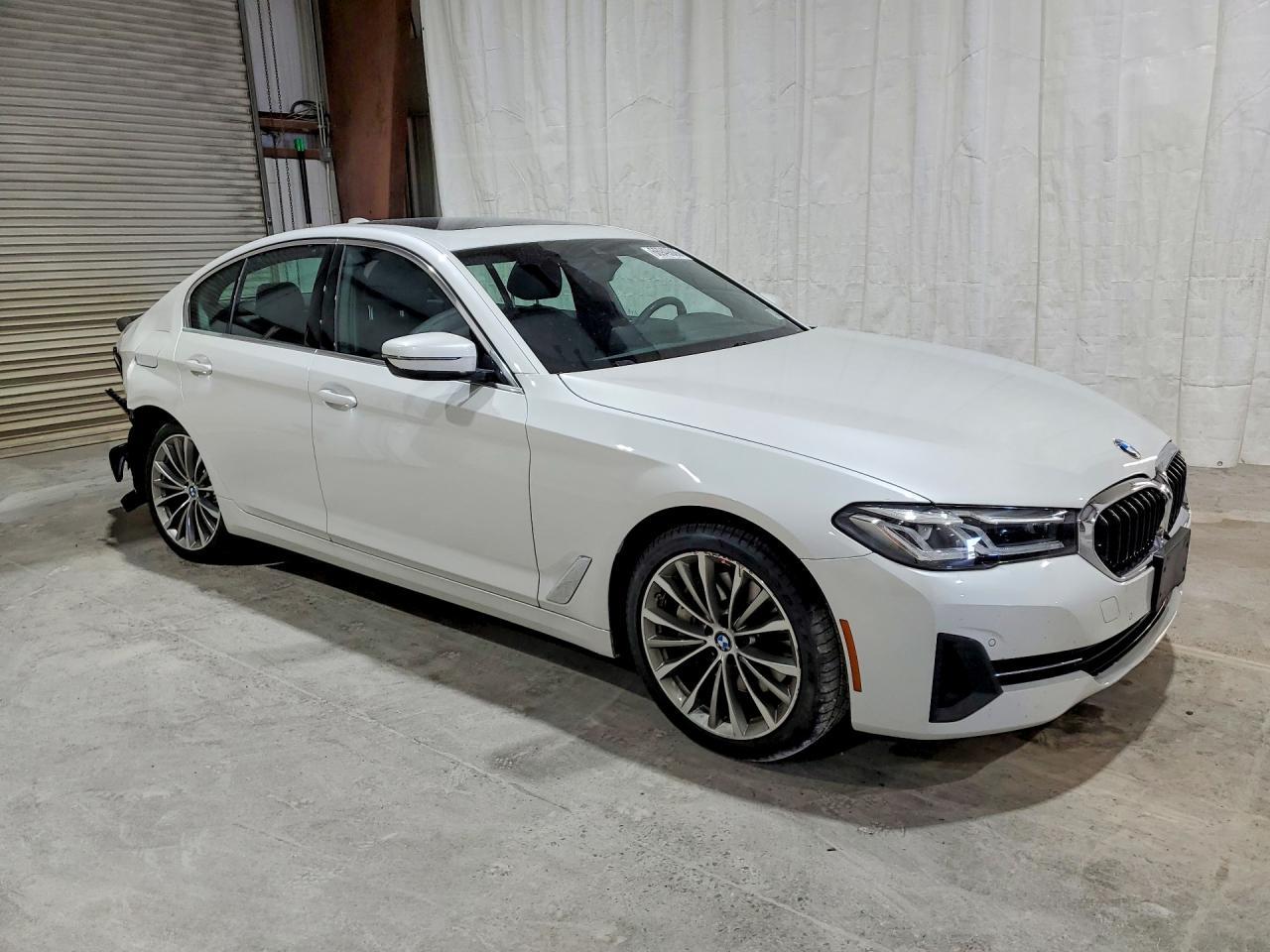 2023 BMW Seria 5 540i - zdjęcie 4