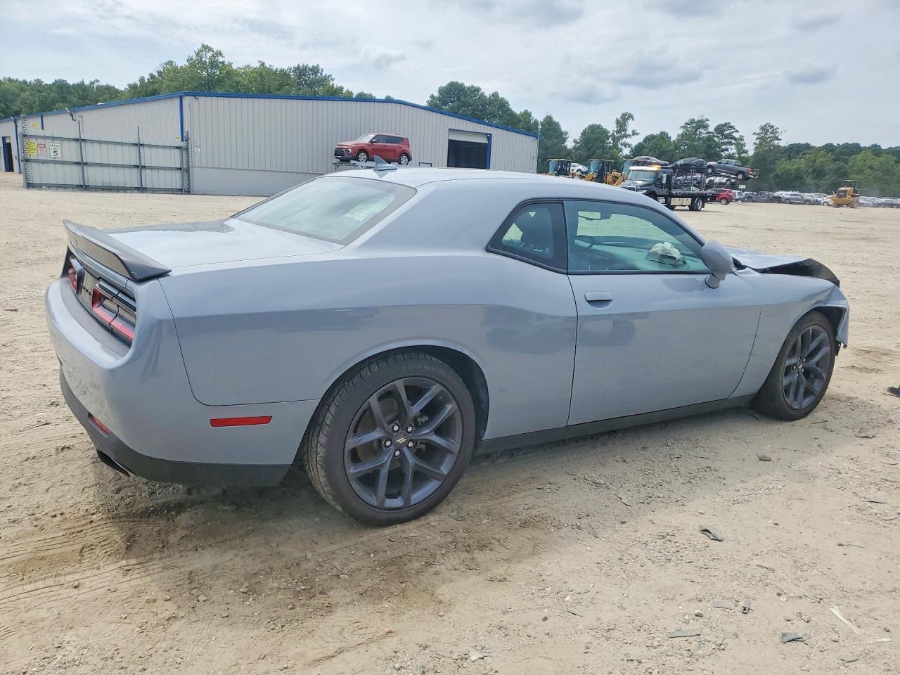 2022 Dodge Challenger Gt - zdjęcie 3