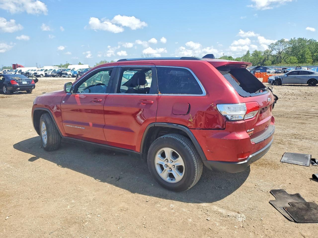 2015 Jeep Grand Cherokee Laredo - zdjęcie 2