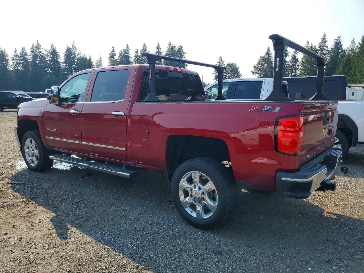 2018 Chevrolet Silverado K2500 Heavy Duty Ltz - zdjęcie 2