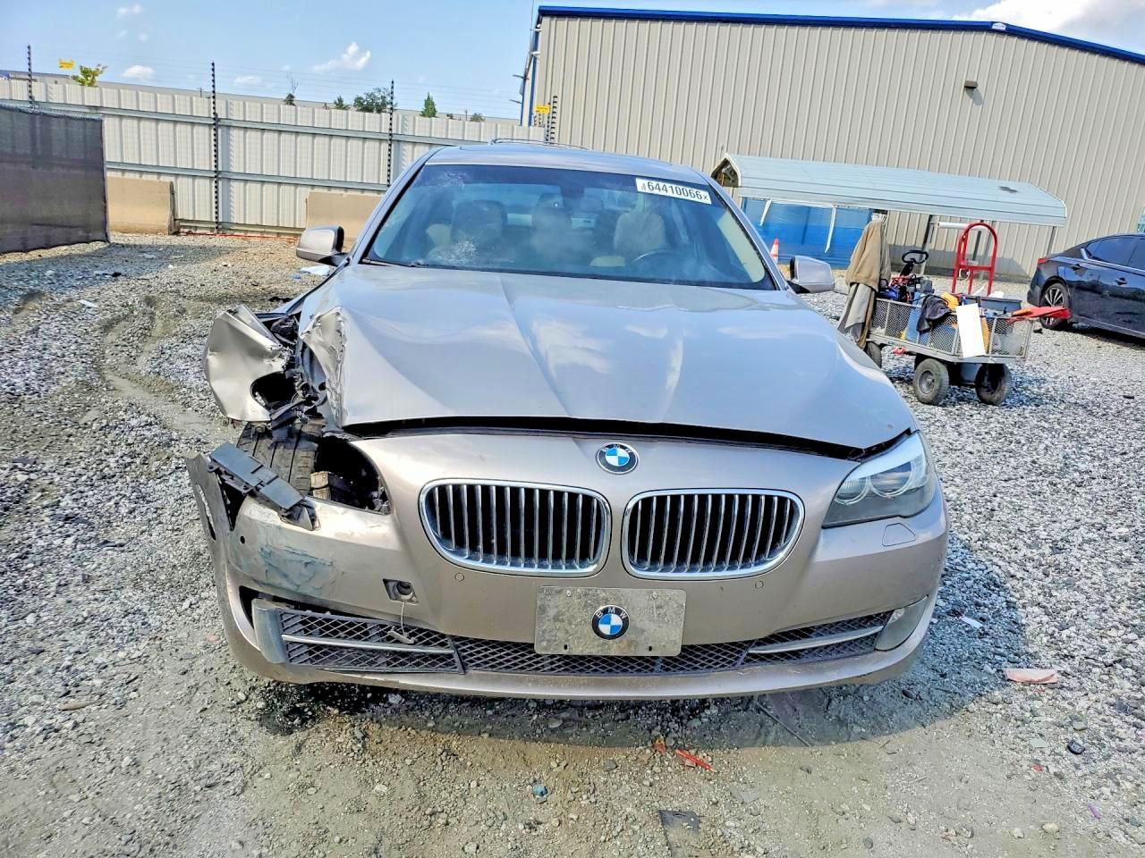 2013 BMW 528 Xi - zdjęcie 5