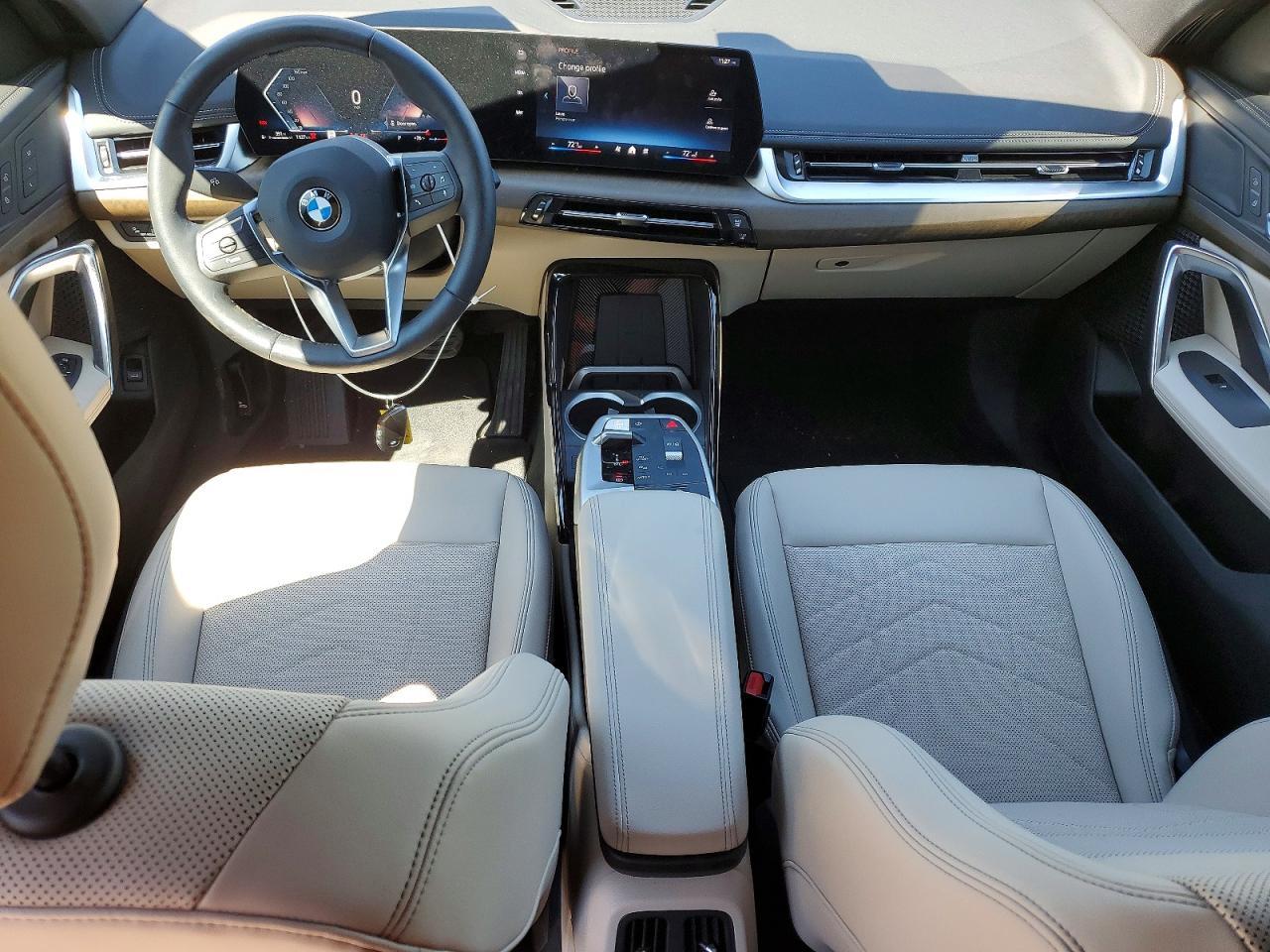 2025 BMW X1 xDrive28I - zdjęcie 8