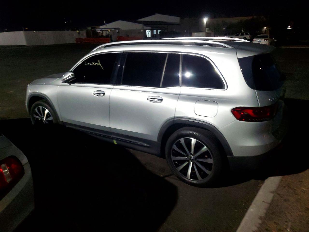2021 Mercedes-Benz Glb 250 - zdjęcie 2