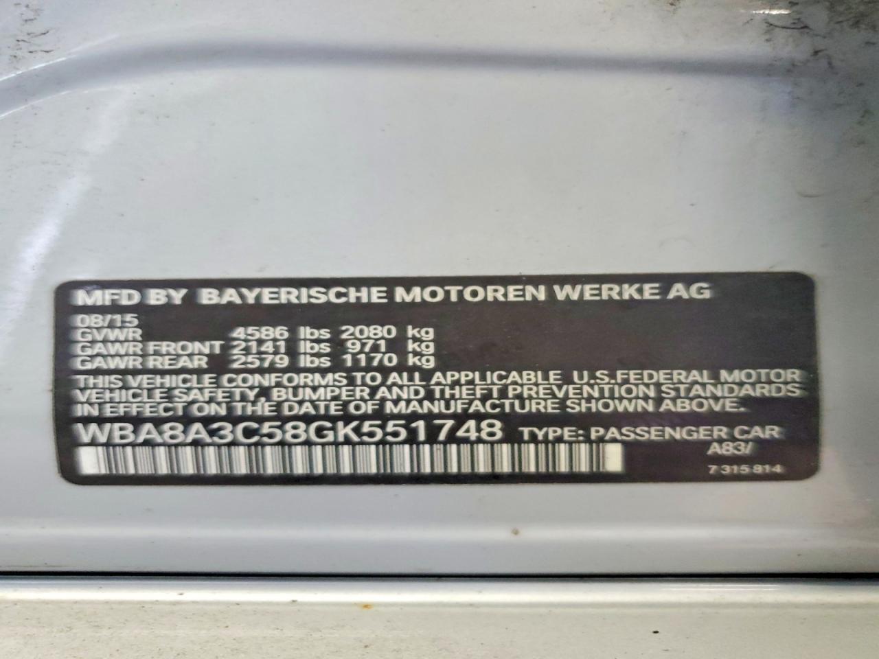 2016 BMW 320 Xi - zdjęcie 12