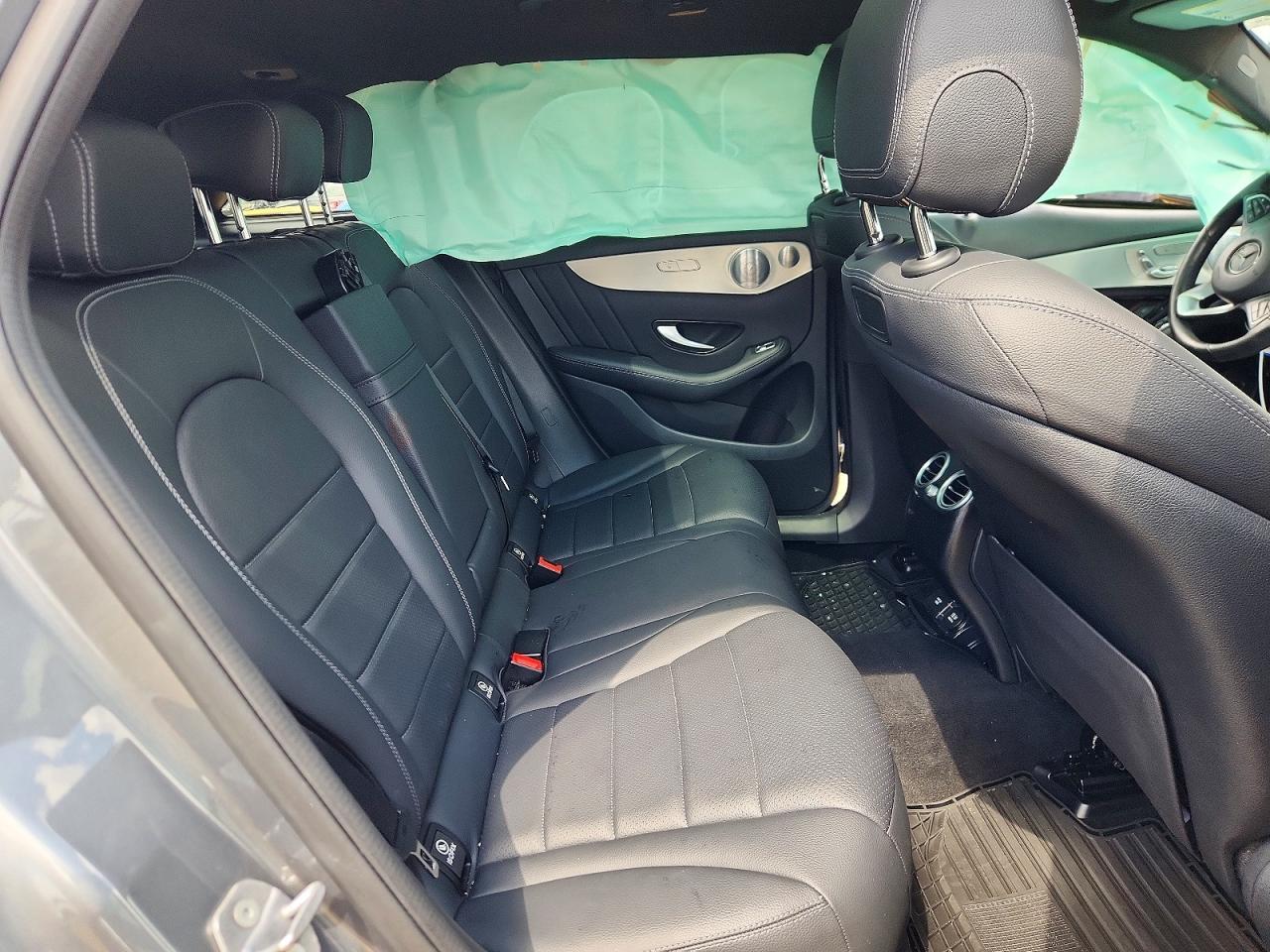 2019 Mercedes-Benz Glc 300 4Matic - zdjęcie 11