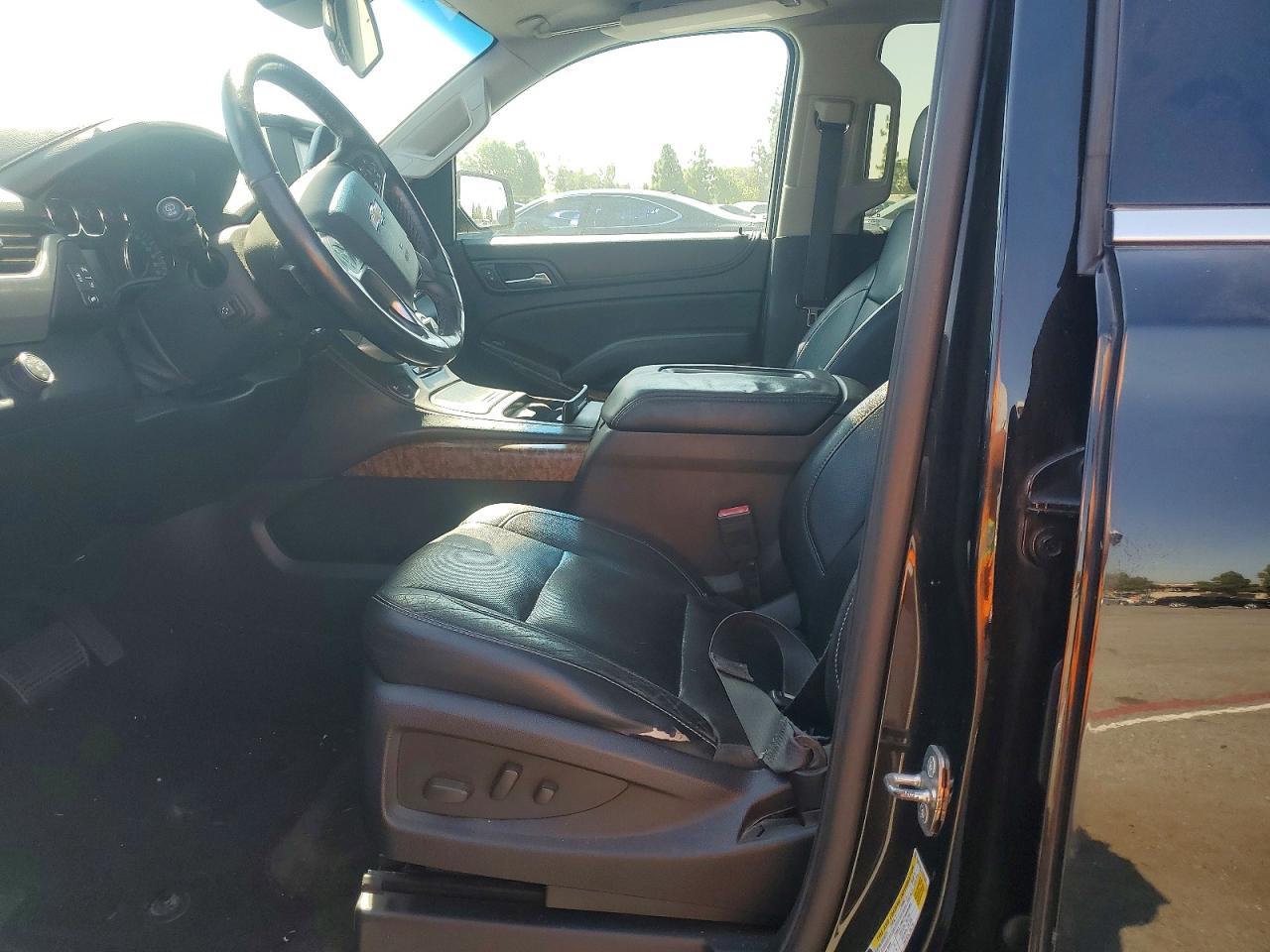 2015 Chevrolet Tahoe C1500 Ltz - zdjęcie 7