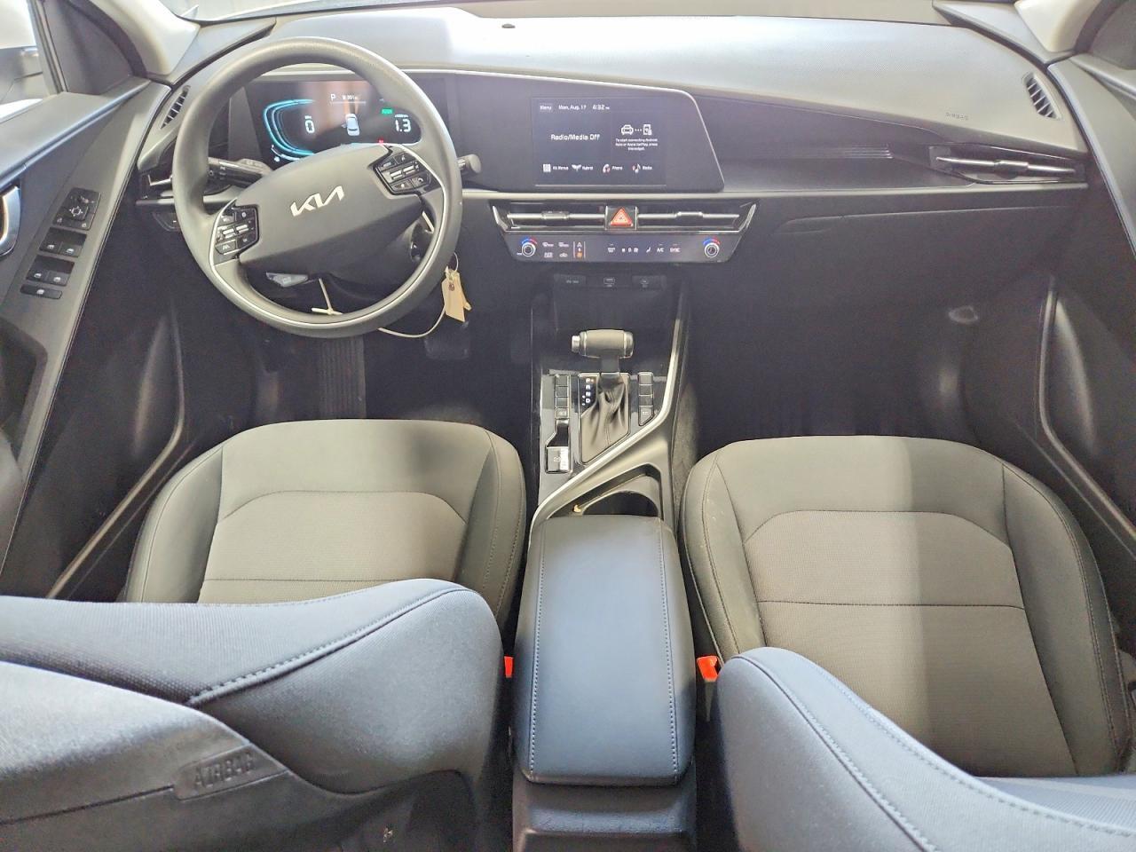 2026 Kia Niro Lx - zdjęcie 2