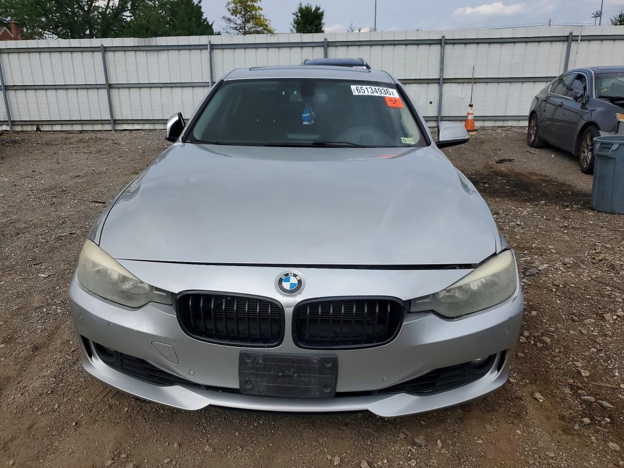 2014 BMW Seria 3 328i - zdjęcie 5