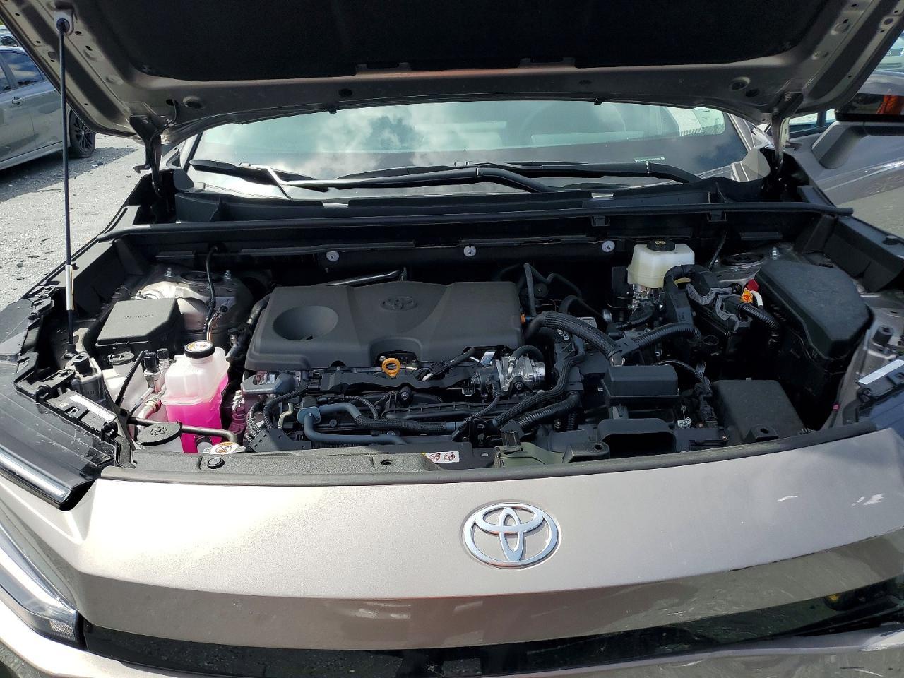 2026 Toyota Rav4 Xle Premium - zdjęcie 12