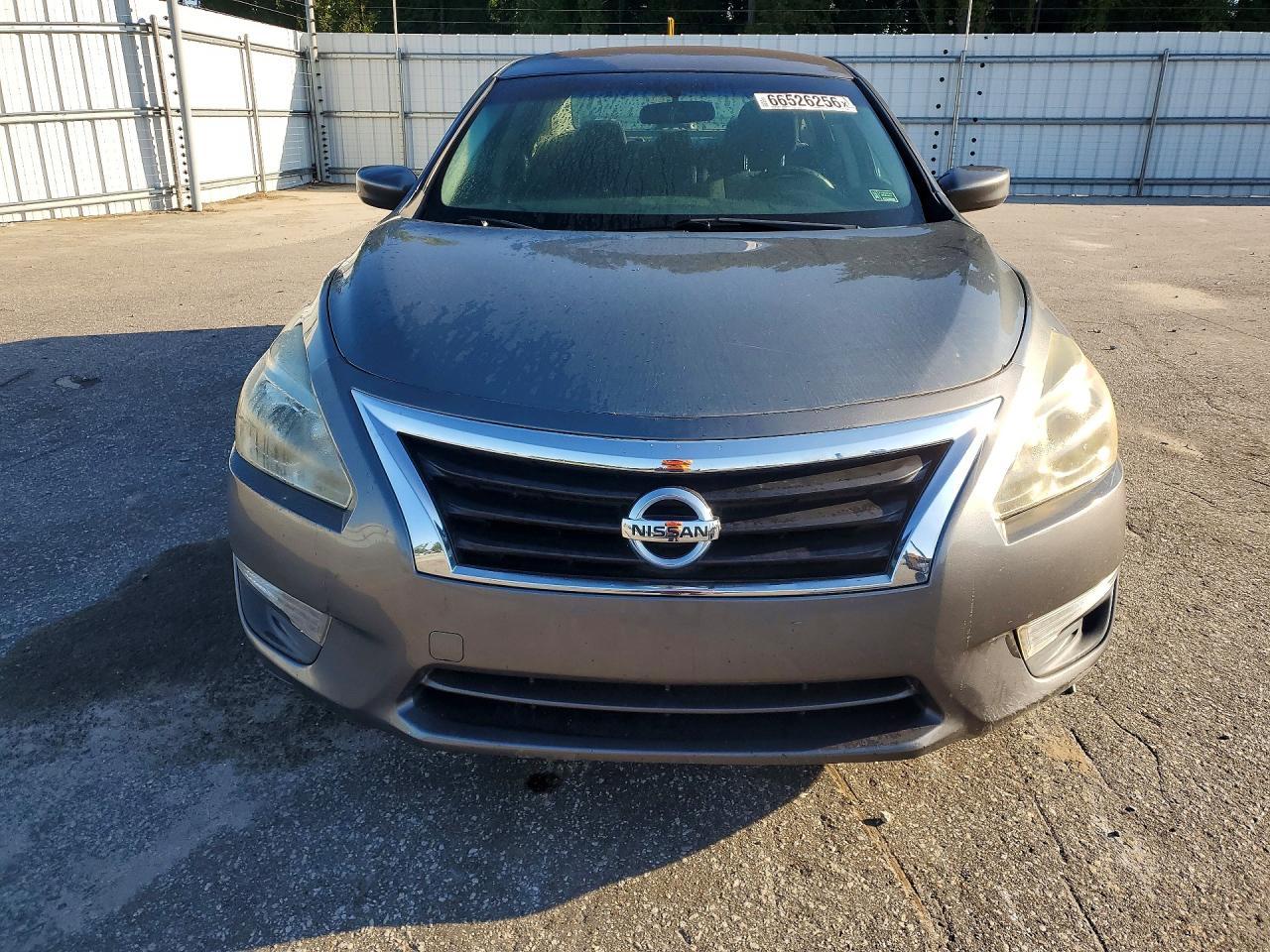 2014 Nissan Altima 2.5 - zdjęcie 5