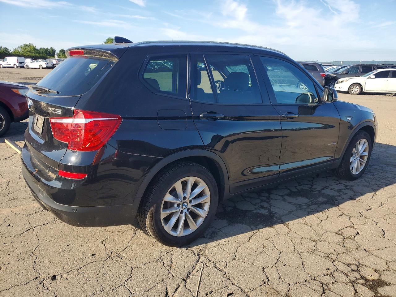 2015 BMW X3 xDrive28I - zdjęcie 3