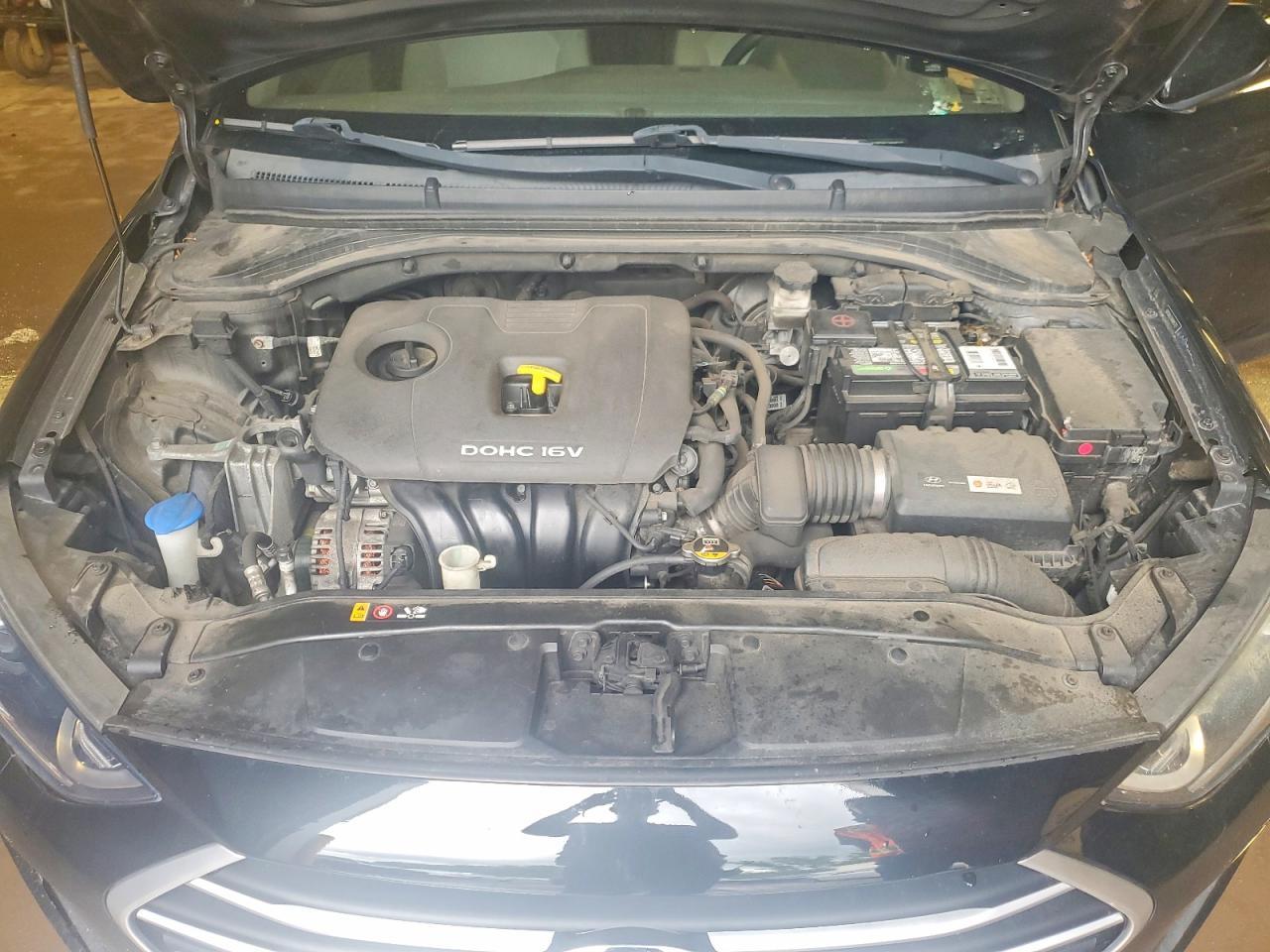 2017 Hyundai Elantra Se - zdjęcie 11