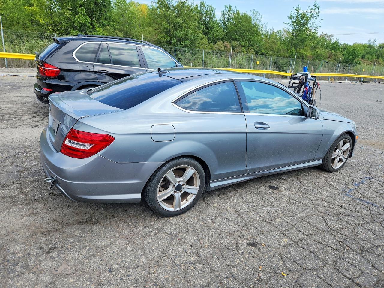 2013 Mercedes-Benz C 250 - zdjęcie 3
