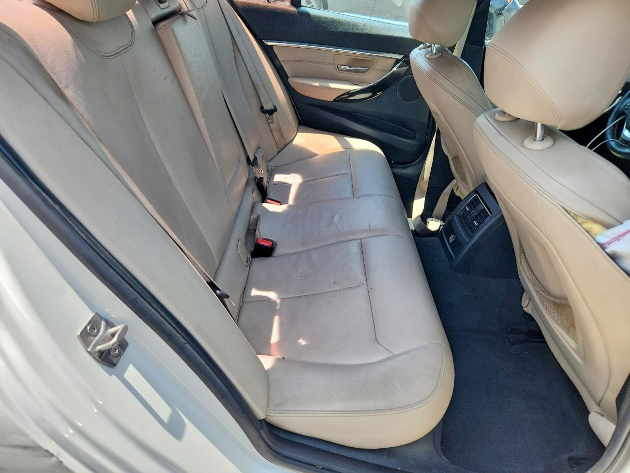 2016 BMW 328 I Sulev - zdjęcie 10