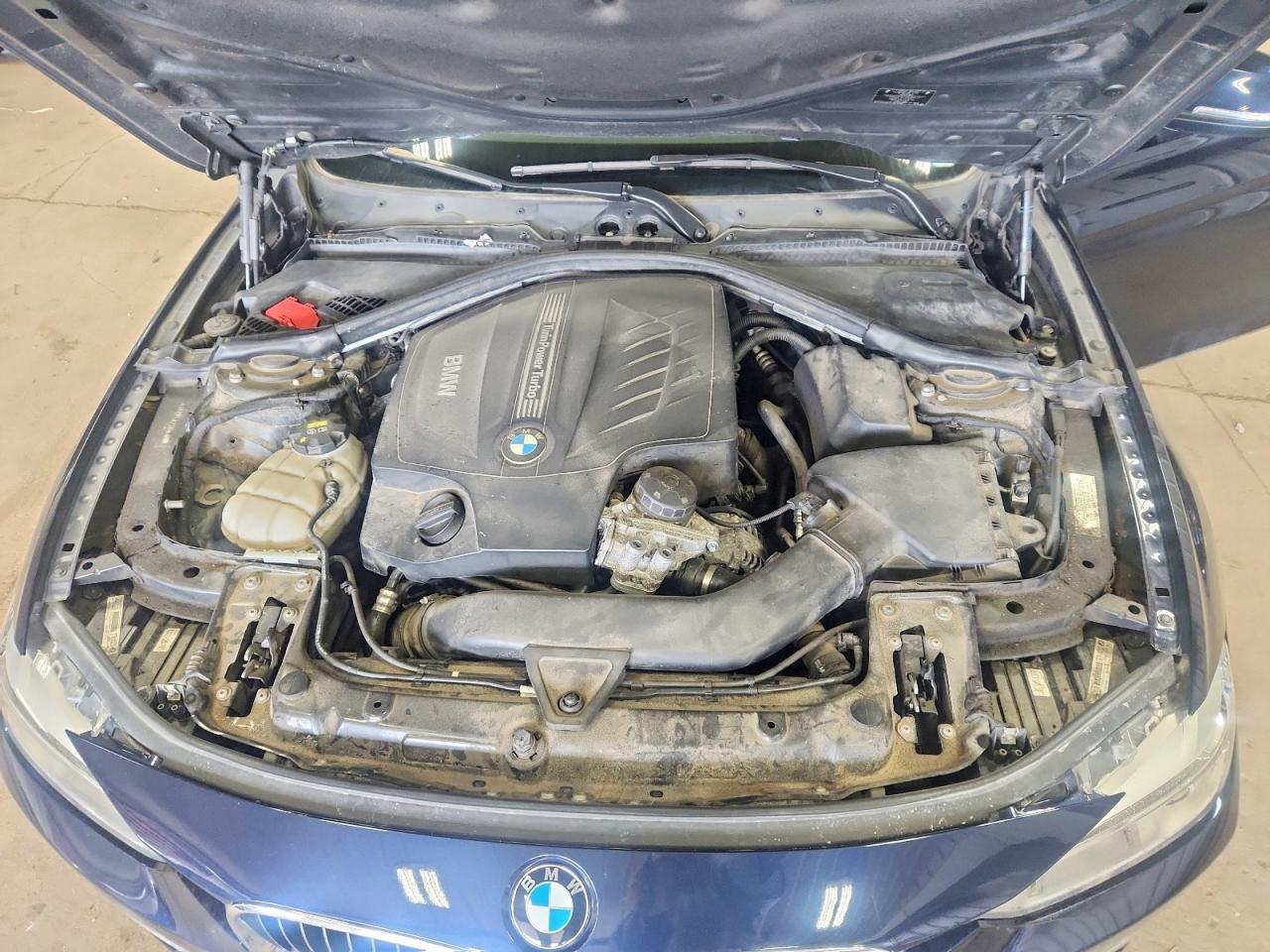 2015 BMW Seria 3 335i - zdjęcie 11