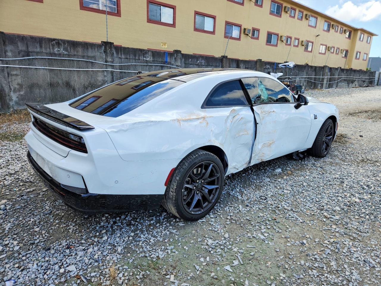 2026 Dodge Charger Scat Pack - zdjęcie 3