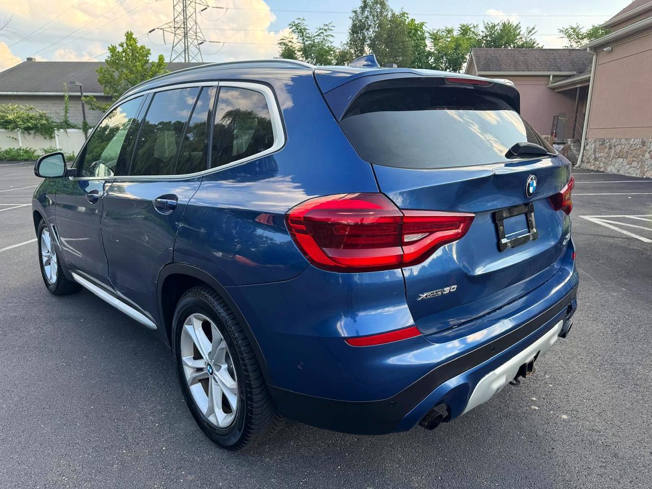 2020 BMW X3 xDrive30I - zdjęcie 2