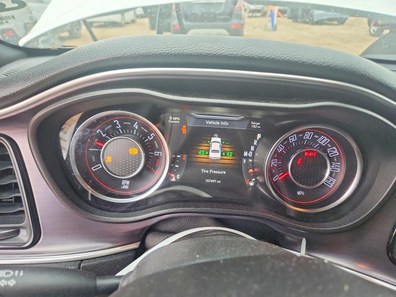 2015 Dodge Challenger Sxt - zdjęcie 9