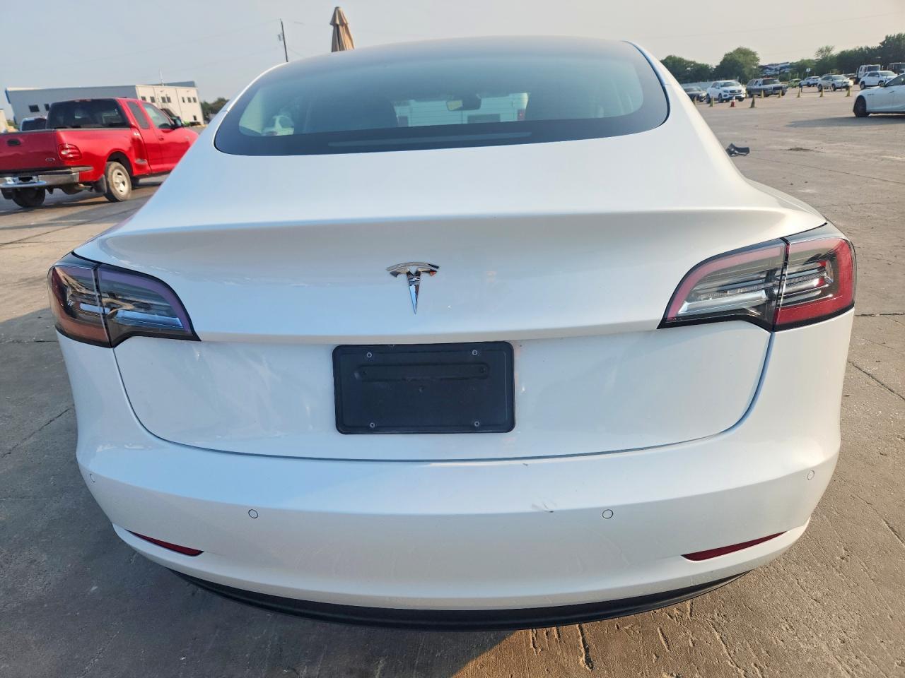 2021 Tesla Model 3 - zdjęcie 6
