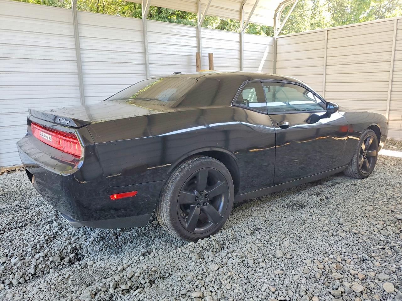 2013 Dodge Challenger Sxt - zdjęcie 3