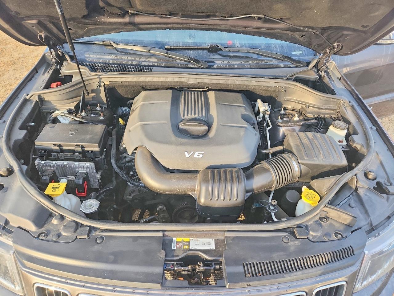 2014 Jeep Grand Cherokee Limited - zdjęcie 12