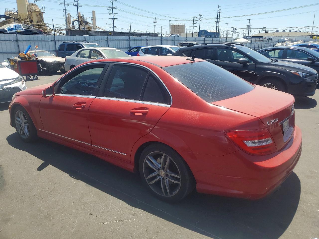2014 Mercedes-Benz C 250 - zdjęcie 2