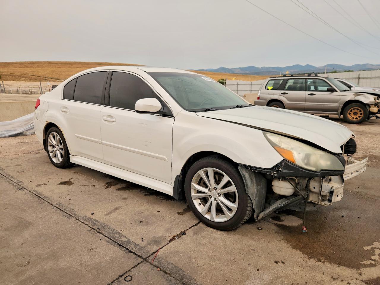 2013 Subaru Legacy 3.6R Limited - zdjęcie 4